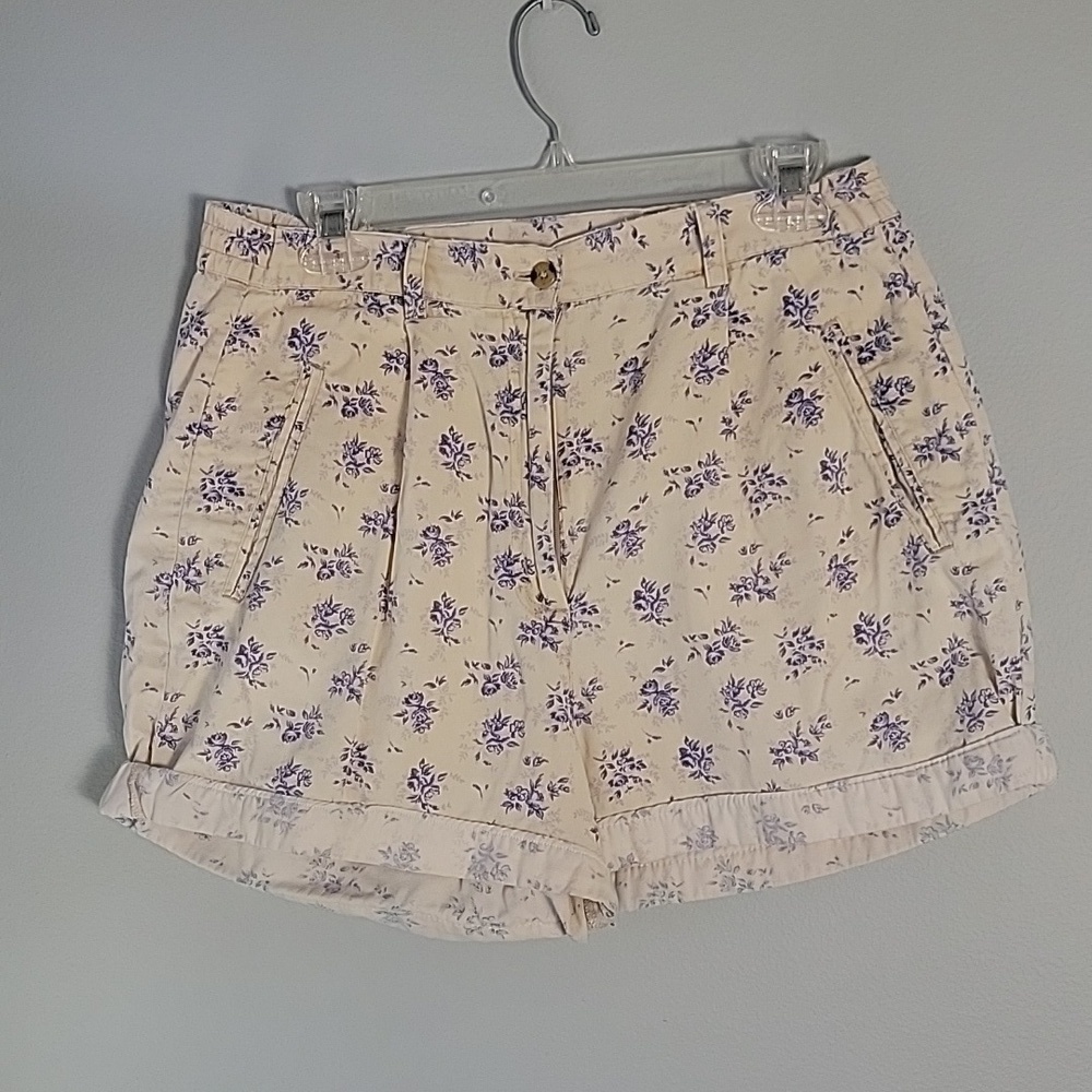Vintage Jennifer Moore floral pleated cuffed shorts